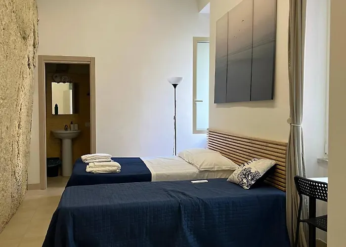 Гостевой дом Enzo Неаполь