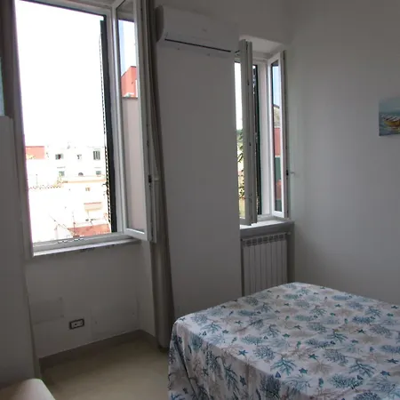 Enzo Guest house *