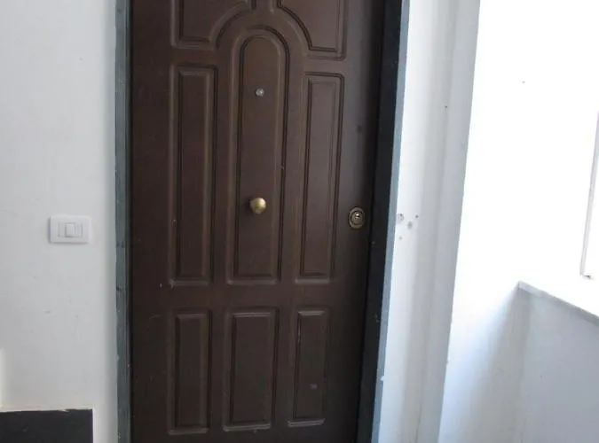 Konukevi Enzo Napoli