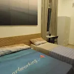 Enzo Affittacamere Napoli