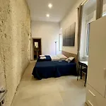 Enzo Affittacamere 3*